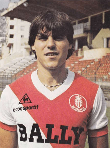 Con la maglia del Monaco